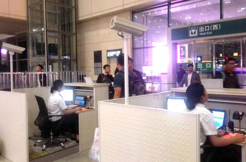 沒有身份證寸步難行 坐高鐵即將進入“刷臉”時代！